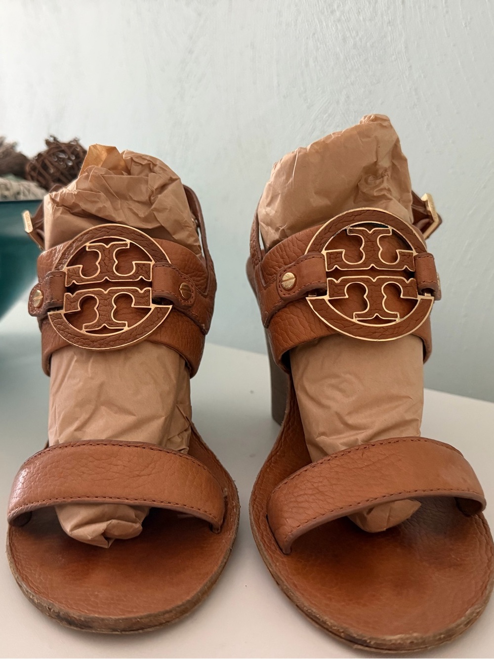 Tory Burch Brown Leather Heeled Sandals with Gold Logo Medallion